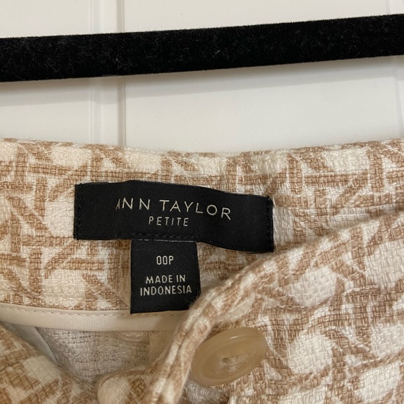 Ann Taylor Cotton Crop Pant in Macadamia - Picture 6 of 6